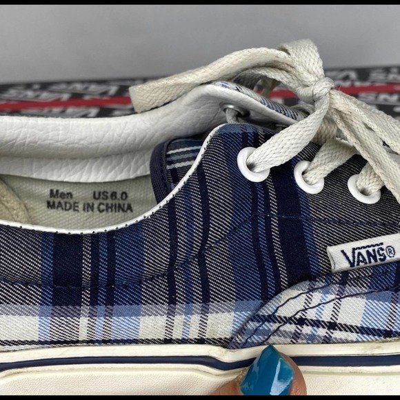VANS blue NAVY KINGDOM plaid classic shoe blue MENS 6 women’s  8 Navy Ki… - Picture 4 of 8